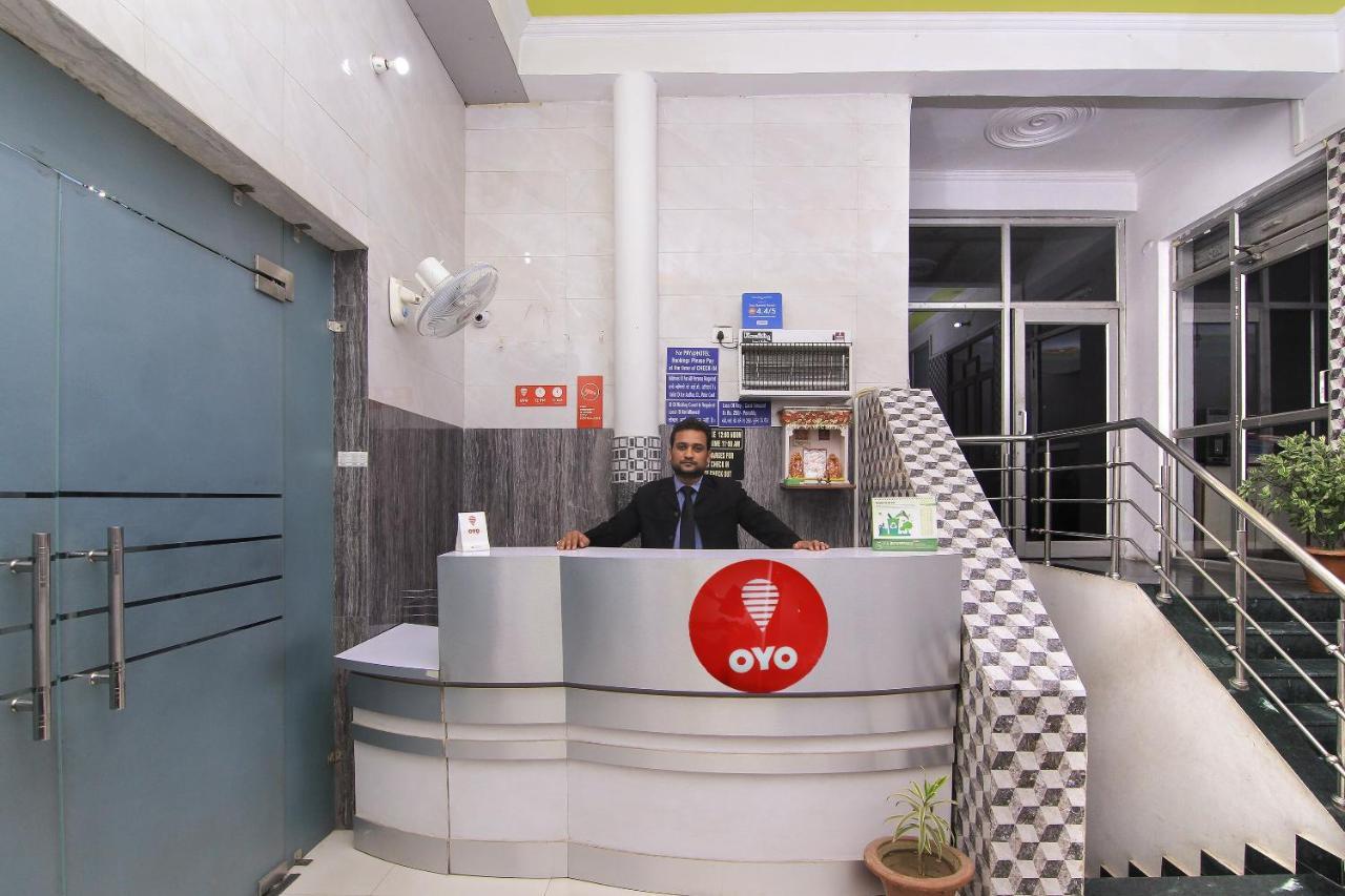 Oyo Flagship 4434 Earth Inn Лакхнау Экстерьер фото