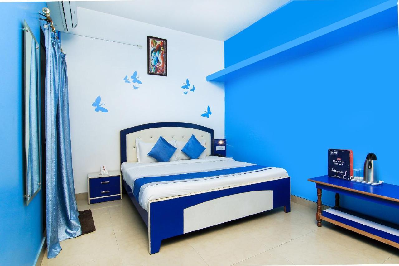 Oyo Flagship 4434 Earth Inn Лакхнау Экстерьер фото